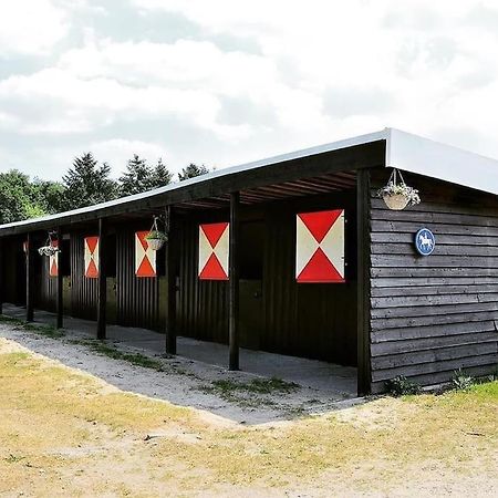 Sfeervol Chalet In Het Bos Nunspeet Ngoại thất bức ảnh