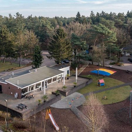 Sfeervol Chalet In Het Bos Nunspeet Ngoại thất bức ảnh